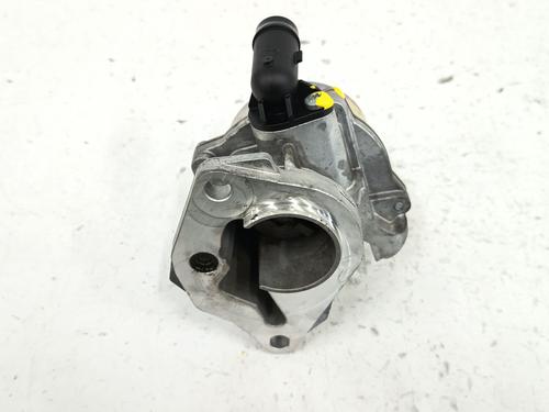 Used Vacuum pump RENAULT KADJAR (HA_, HL_) 1.5 BLUE dCi 115 (HLA6) (116 hp) 30508722