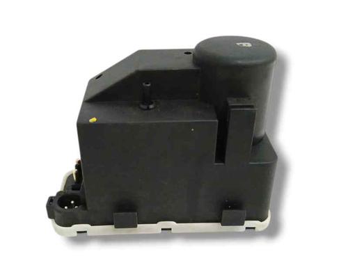 Used Comfort control module FORD MONDEO II (BAP) 1.8 TD (90 hp) 26656344