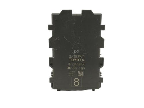 Used Electronic module TOYOTA YARIS (_P13_) 1.5 Hybrid (NHP130_, NHP130) (101 hp) 16720665
