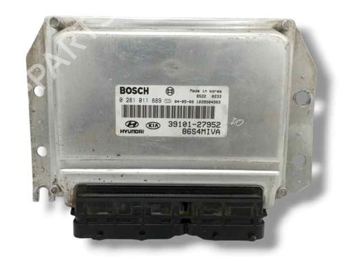 Used Engine control unit (ECU) HYUNDAI SANTA FÉ I (SM) 2.0 CRDi (113 hp) 21523869