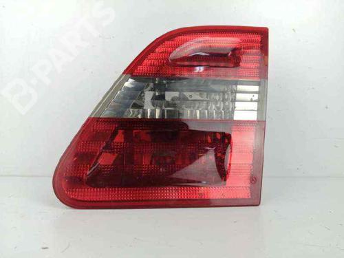right-tailgate-light-mercedes-benz-b-class-sports-tourer-w245-b-200-cdi-245208-a1698201664-2005-2006-2007-2008-2009-2010-2011-7640140 main image
