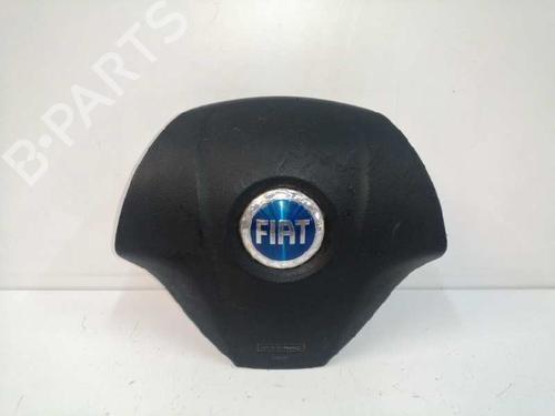 Used Driver airbag FIAT GRANDE PUNTO (199_) 1.3 D Multijet (199.AXD11, 199.AXD1A, 199.AXD1B,... (90 hp) 7533593