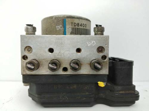 Used ABS pump NISSAN X-TRAIL I (T30) [2001-2013]  6254538
