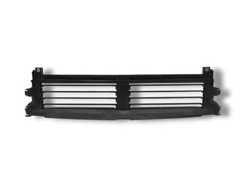 Used Grille MERCEDES-BENZ GLA (H247) GLA 200 d (247.712) (150 hp) 26554003