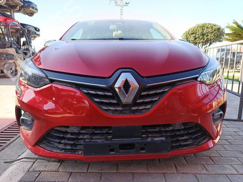 Used Front bumper RENAULT CLIO V (B7_) 1.0 TCe 90 (B7MT) (91 hp) 31949692