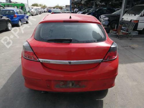 Fuse box OPEL ASTRA H GTC (A04) 1.9 CDTI (L08) | BP7670507E1 