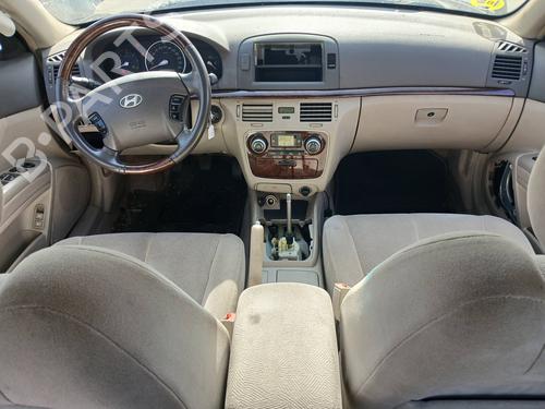 Steering wheel controls HYUNDAI SONATA V (NF) 2.0 CRDi | BP22540815E15 