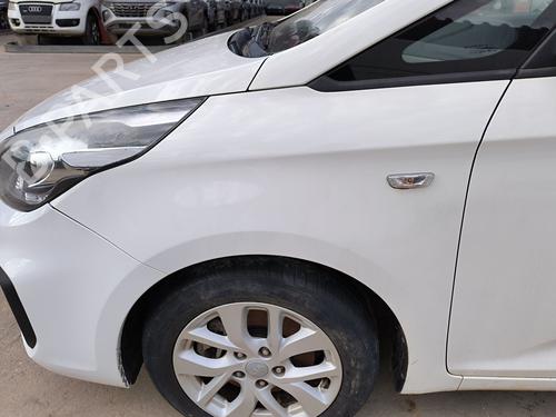 left-front-fenders-kia-carens-iv-2013-35752309 main image