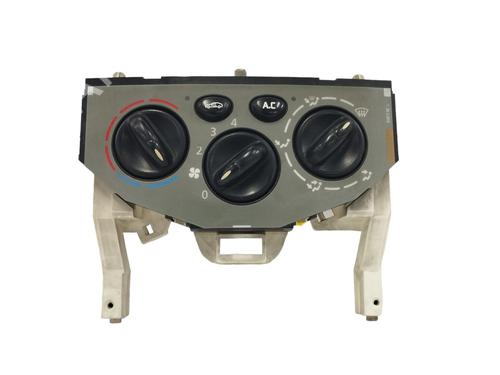 Used Climate control RENAULT TRAFIC II Van (FL) 1.9 dCi 100 (FL0C, FL0K, FL0B) (101 hp) 18199512