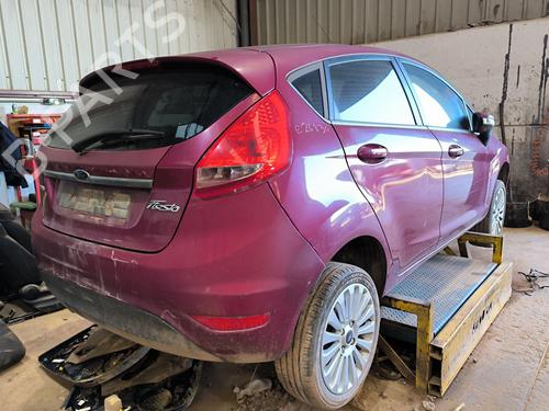 Brugte FORD FIESTA VI (CB1, CCN) 1.6 TDCi 4988202