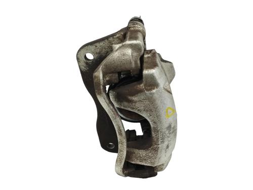 Used Right front brake caliper TOYOTA AURIS Estate (_E18_) 1.8 Hybrid (ZWE186_, ZWE186R, ZWE186H) (136 hp) 17003471