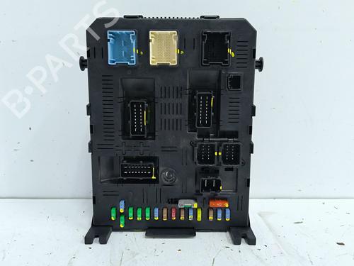 Used Fuse box Fuse box PEUGEOT 607 (9D, 9U) 2.2 HDi (133 hp) 35979956 35979956