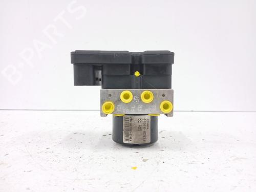 Used ABS pump ABS pump TOYOTA YARIS (_P9_) 1.4 D-4D (NLP90_, NLP90R) (90 hp) 35812813 35812813