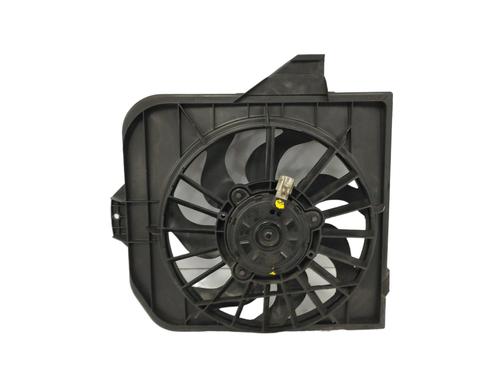 radiator-fan-chrysler-voyager-iv-rg-rs-24-04809171af-1999-2000-2001-2002-2003-2004-2005-2006-2007-2008-13578351 main image