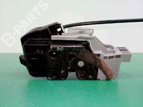 Used Rear left lock MERCEDES-BENZ E-CLASS (W210) E 320 (210.055) (220 hp) 4688016