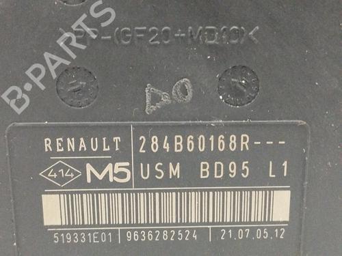 Fuse box RENAULT MEGANE III Hatchback (BZ0/1_, B3_) | BP11129670E1