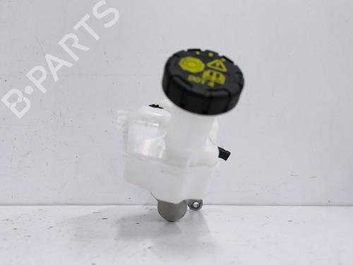 Used Brake master cylinder Brake master cylinder RENAULT CLIO V (B7_) 1.5 Blue dCi 100 (B7AD) (101 hp) 40493226 40493226