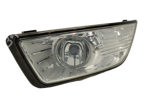 Used Left front fog light FORD MONDEO III Saloon (B4Y) 2.0 16V (146 hp) 16460838