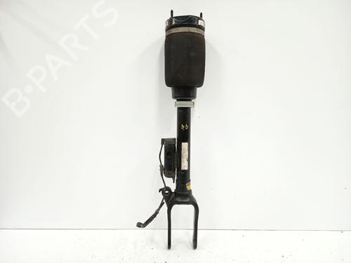 Used Right front shock absorber MERCEDES-BENZ GL-CLASS (X164) GL 320 CDI 4-matic (164.822) (224 hp) 30902349