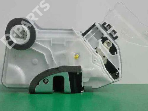 Venstre foran lås VW GOLF IV (1J1) 1.9 TDI (90 hp) 4763483