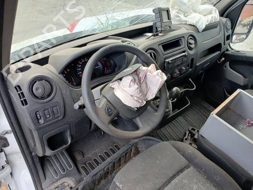 Right front seat RENAULT MASTER III Bus (JV) 2.3 dCi 145 FWD (JV0F, JV0S, JV0T) | BP31176614C16 