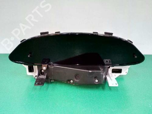 Used Instrument cluster TOYOTA YARIS (_P9_) 1.4 D-4D (NLP90_, NLP90R) (90 hp) 4493774