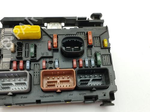 Used Fuse box Fuse box PEUGEOT 307 SW (3H) 1.6 HDI 110 (109 hp) 33401017 33401017