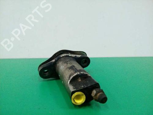Clutch slave cylinder FORD MONDEO II (BAP) 1.8 TD | BP16437143M113 