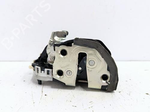 Used Rear left lock Rear left lock TOYOTA YARIS (_P13_) 1.5 Hybrid (NHP130_, NHP130) (101 hp) 36042482 36042482