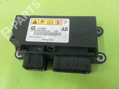 ECU airbags PEUGEOT 807 (EB_) 2.0 HDi | BP1367317M53