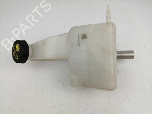 Used Brake master cylinder OPEL CORSA F (P2JO) [2019-2026]  8185444