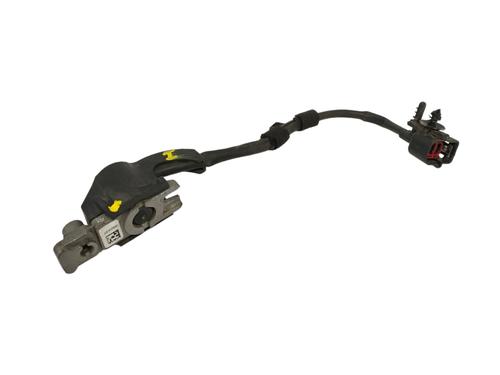 Electronic sensor VOLVO V40 Hatchback (525) | BP17833677M84