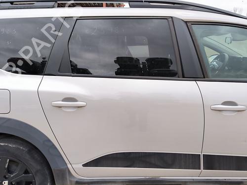 Used Right rear door Right rear door DACIA JOGGER (RK_) 1.0 TCe 90 ECO-G (RKMT) (91 hp) 34622301 34622301