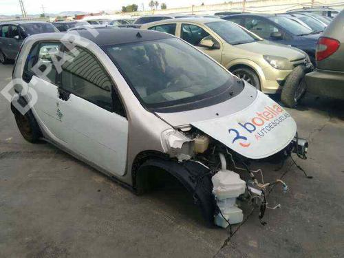 Used Left front door Left front door SMART FORFOUR (454) 1.5 CDI (454.000) (68 hp) 8847710 8847710