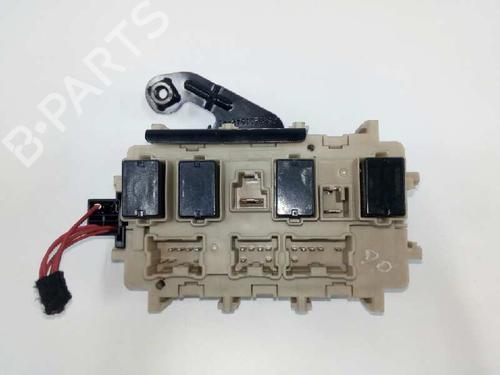 Fuse box RENAULT KADJAR (HA_, HL_) 1.6 dCi 130 4x4 (HLA4) | BP5027955E1