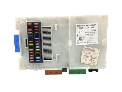 Used Fuse box Fuse box FORD MONDEO IV (BA7) 1.8 TDCi (125 hp) 19690868 19690868