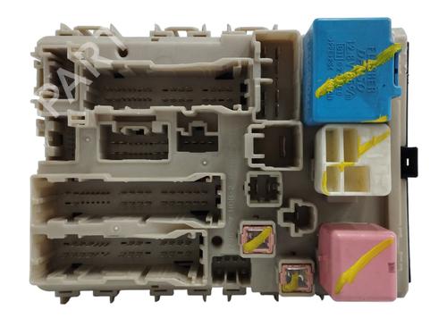 Used Fuse box Fuse box TOYOTA VERSO (_R2_) 1.6 (ZGR20_, ZGR20R) (132 hp) 17394537 17394537