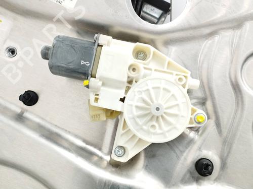 Rear left window mechanism MERCEDES-BENZ C-CLASS (W204) C 220 CDI (204.002) | BP11758567C24