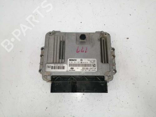 Used Engine control unit (ECU) HYUNDAI i30 (FD) 1.6 CRDi (90 hp) 7029718