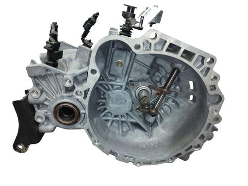manual-gearbox-hyundai-getz-tb-13-i-j42271-j42271-94204-km-2001-2002-2003-2004-2005-2006-2007-2008-2009-2010-2011-16354965 main image