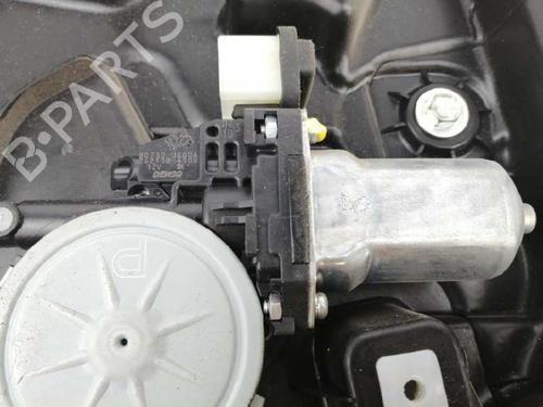 Front right window mechanism NISSAN X-TRAIL II (T31) 2.0 dCi 4x4 | BP7206546C23