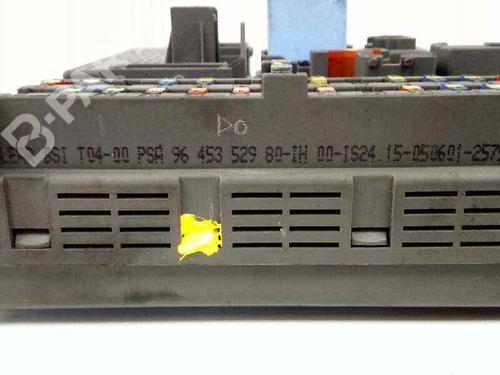 Fuse box CITROËN C5 I (DC_) 2.0 16V (DCRFNC, DCRFNF) | BP6101575E1 