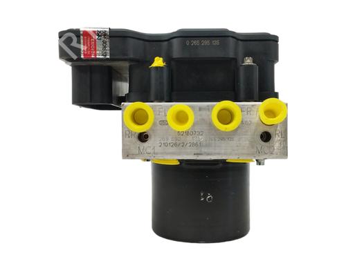 Used ABS pump FIAT 500 (312_) 1.0 Mild Hybrid (312.AYD1B) (69 hp) 17624408