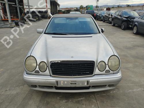 Brukte deler til MERCEDES-BENZ E-CLASS (W210) E 430 4-matic (210.083) 4864421
