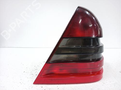 Used Right taillight Right taillight MERCEDES-BENZ C-CLASS (W202) C 180 (202.018) (122 hp) 35751698 35751698