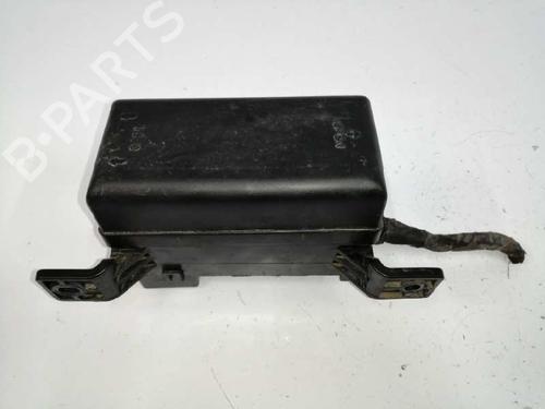 Used Fuse box KIA SORENTO I (JC) 2.5 CRDi 4WD (140 hp) 7555022