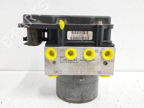 abs-pump-toyota-auris-_e15_-2006-2007-2008-2009-2010-2011-2012-2013-36429706 main image
