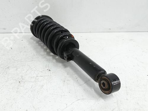 Right front shock absorber KIA SORENTO I (JC) 2.5 CRDi 4WD | BP31013352M17