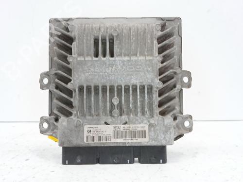 Used Engine control unit (ECU) FIAT SCUDO Bus (270_, 272_) 2.0 D Multijet (120 hp) 30777282