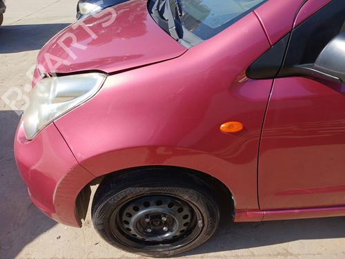 Guarda-lamas esquerdo Guarda-lamas esquerdo SUZUKI ALTO VII (GF, HA25_, HA35_) 1.0 (AMF310, GFC31S) (68 hp) 36390520 36390520